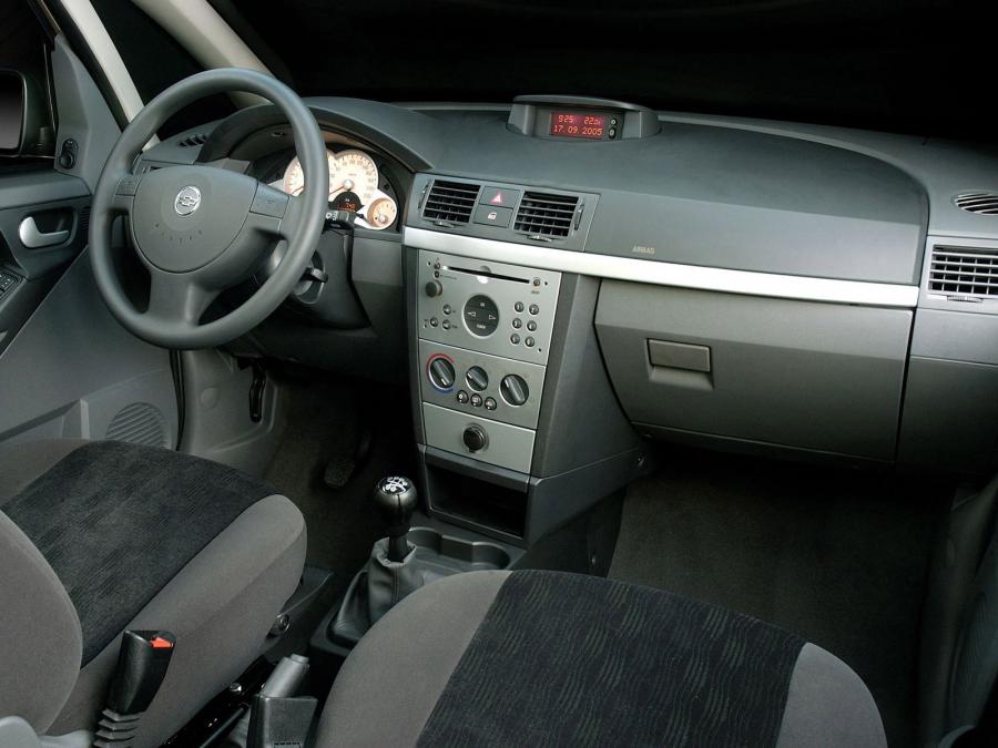 Chevrolet Meriva 2002 года  (фото 4 из 16)